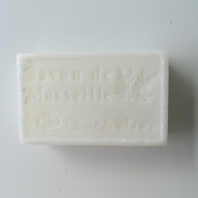 Savon au lait de chèvre bio et beurre de karité