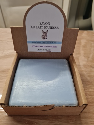 Savon au lait d'ânesse à l'huile de coco et Acide Hyaluronique