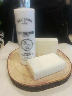 Lot : lait corporel au lait d'ânesse bio et huile d'argan + 2 savons au choix